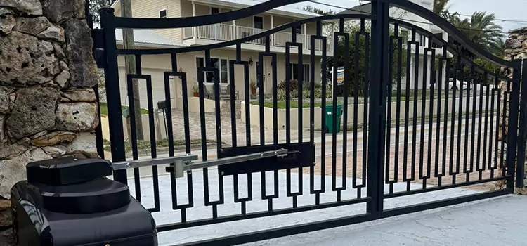Swing Gate Opener with Keypad Matteson