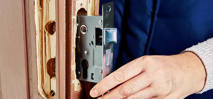 Garage Door Lock Replacement Matteson